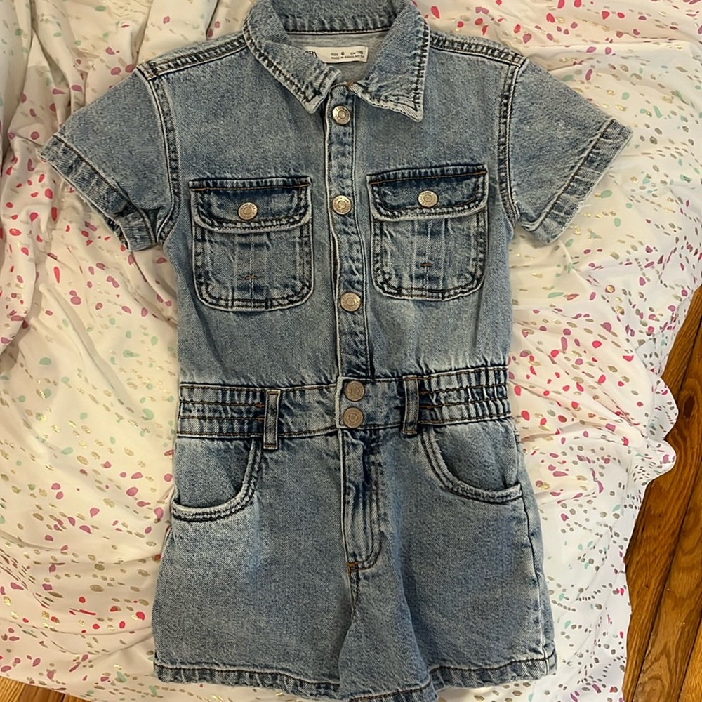 Zara denim romper. Size 6. Excellent condition